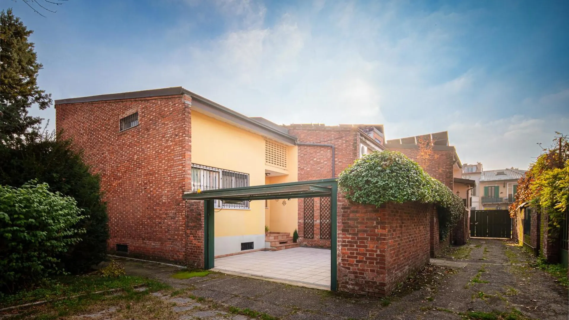 Apartment Accomodo Mit39 Trivano San Siro Milan Italy